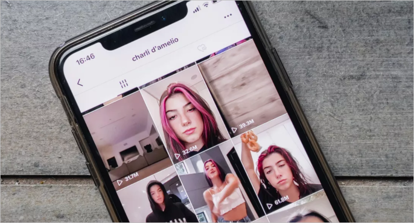 16-летний Чарли Д’Амелио первым набрал 100 миллионов подписчиков в TikTok