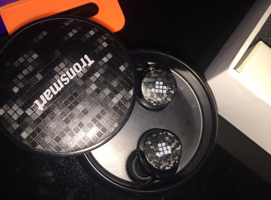 Tronsmart Spunky Pro Bluetooth 5.0 TWS Наушники Беспроводная зарядка IPX5 Водонепроницаемость