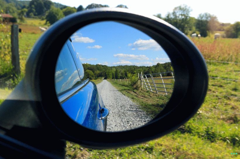 МНЕНИЯ В ЗЕРКАЛЕ МОГУТ БЫТЬ БОЛЬШЕ АРБИТРАЖА, ЧЕМ ОНИ ИДЯТ